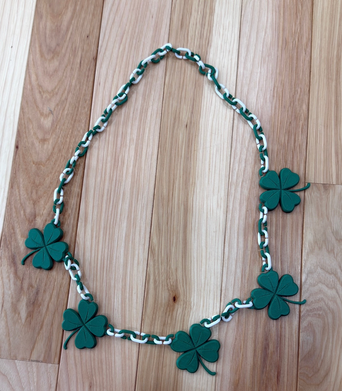 Shamrock Chain